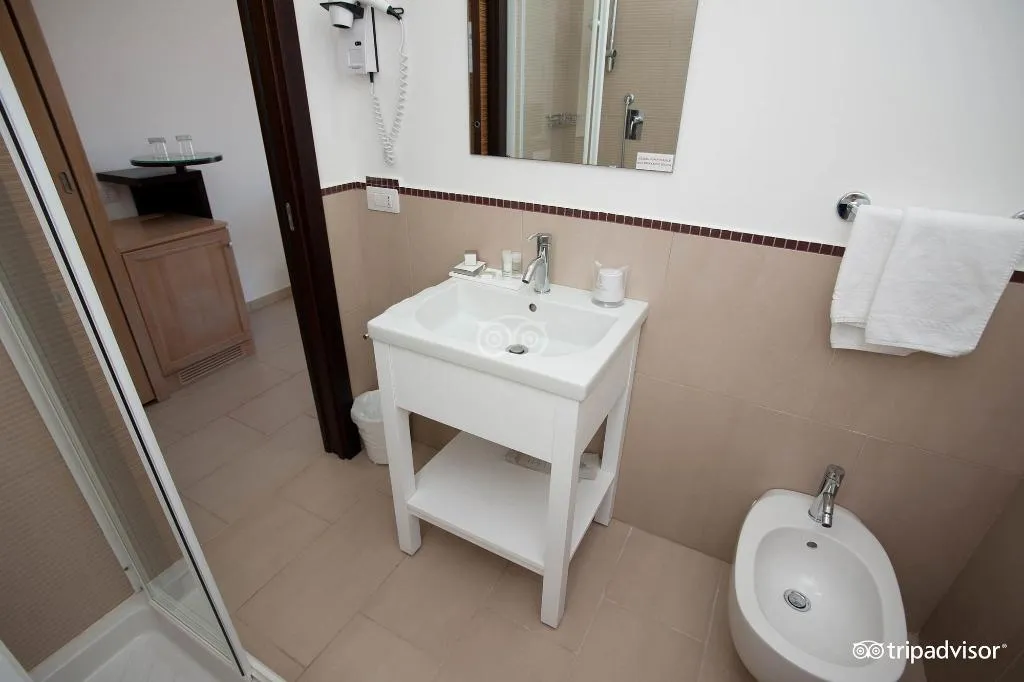 JUNIOR SUITE STANDARD Room, The Pelican Beach Resort & Spa - Adults Only, Olbia