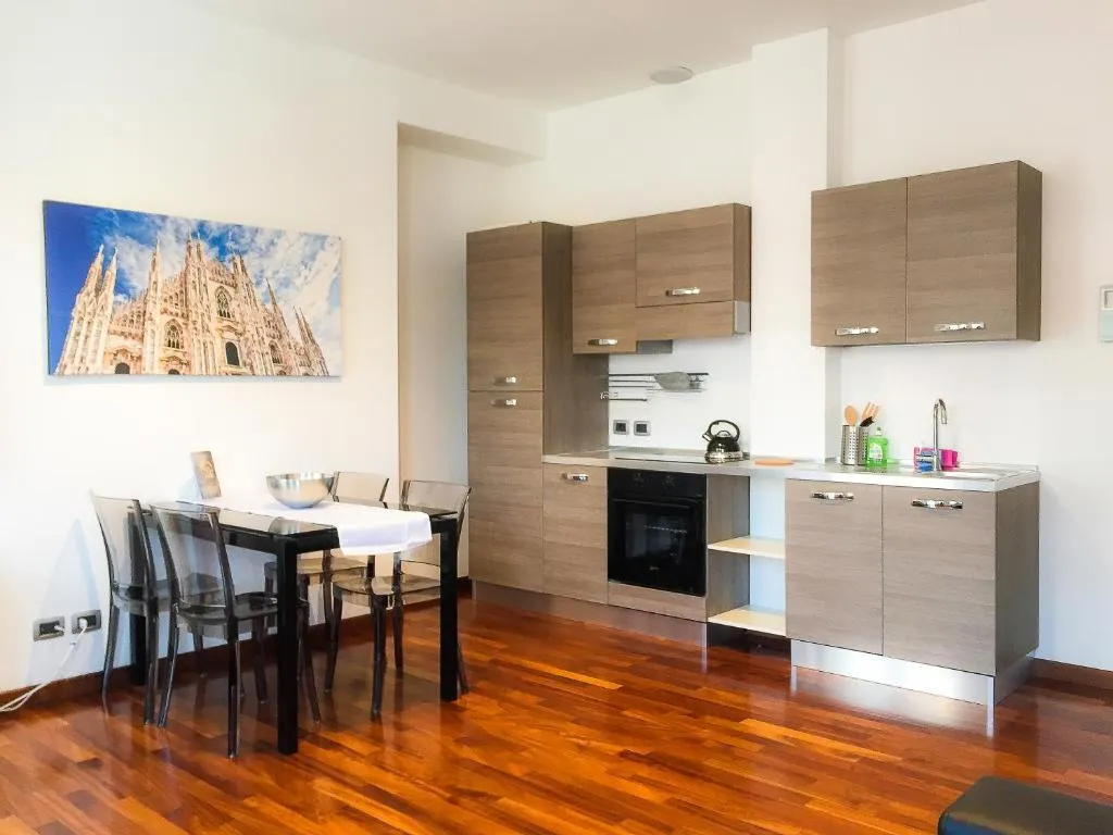 APARTMENT CONNECTING ROOM Room, Style Homes, Milan