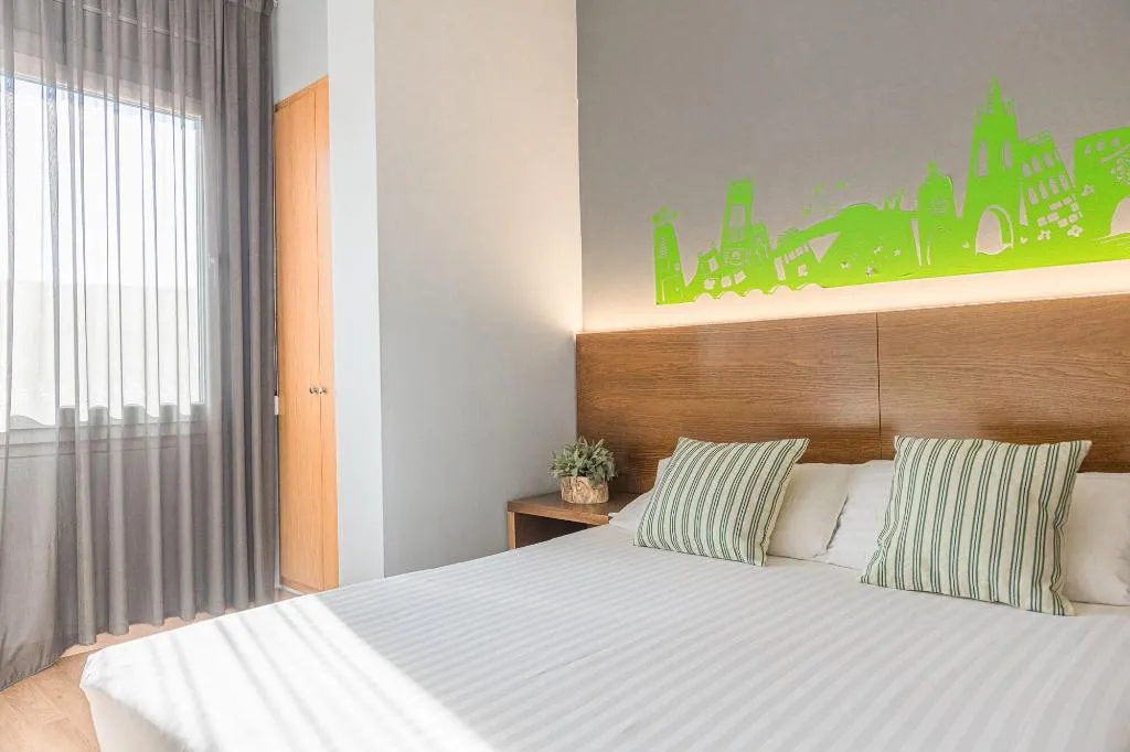 Room, Erba By Pillow, Costa Brava