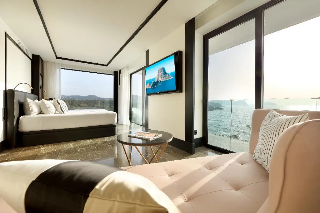 SUITE SEA VIEW Room, Bless Ibiza Cala Nova, Ibiza