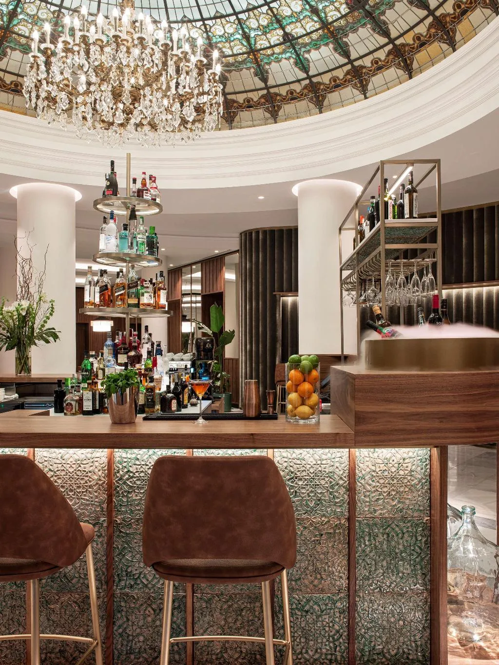 Bar, Hotel Colón Gran Meliá, Seville