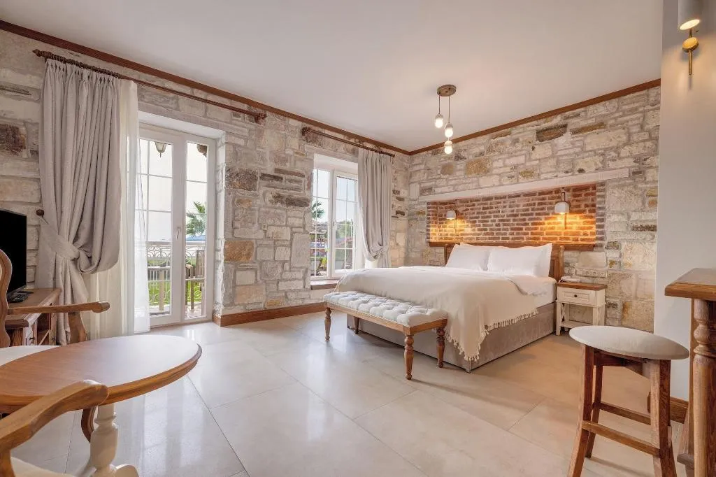 Room, Navali̇a Otel, Izmir