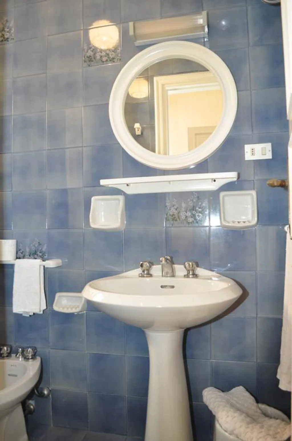 SINGLE STANDARD Room, Hotel Polito, Naples