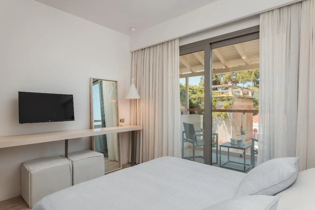 DOUBLE DELUXE Room, Ino Boutique Hotel & Suites, Samos