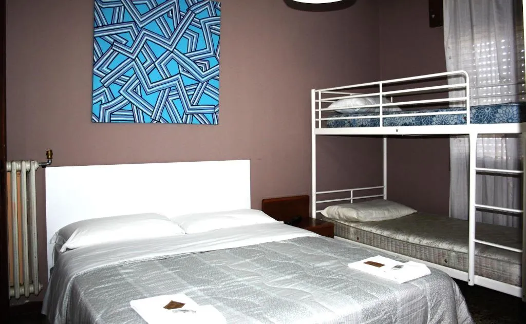 Room, Colombo Hotel & Hostel For Backpackers, Venice