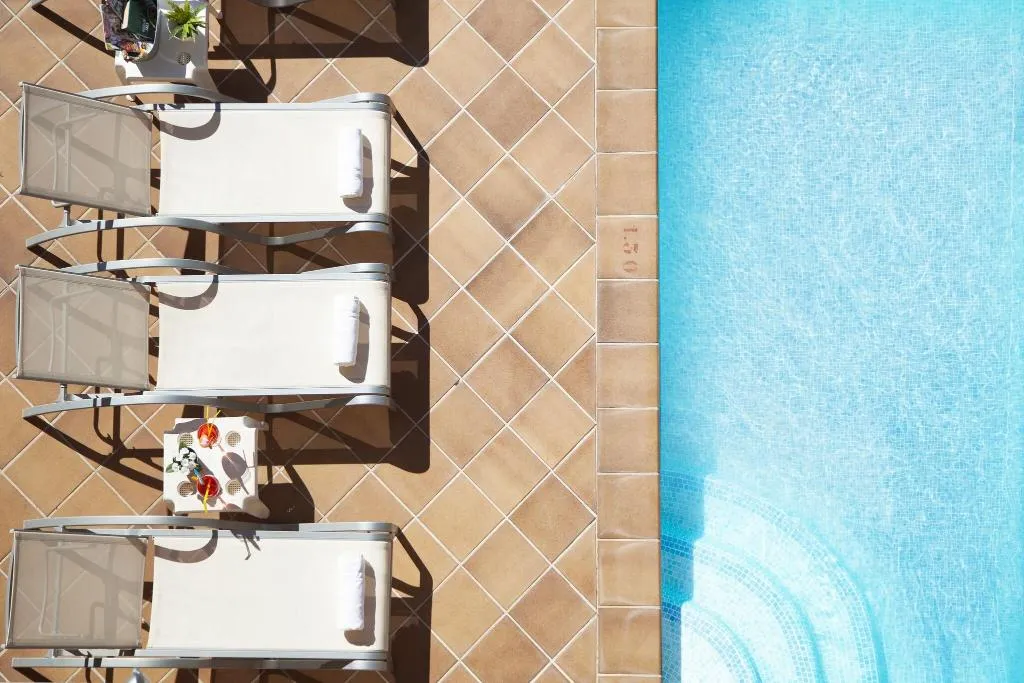 Pool, Martinez, Majorca
