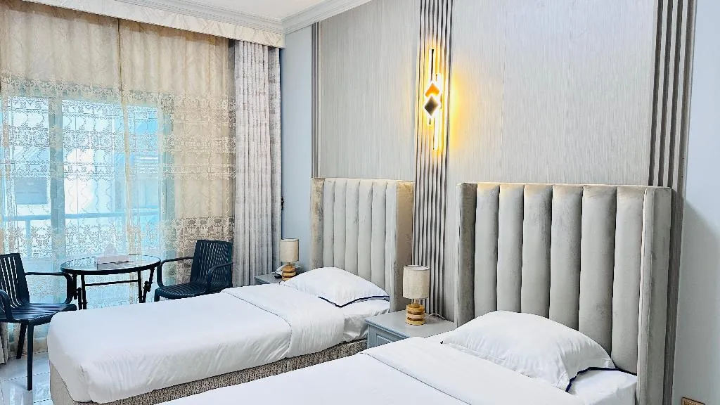 Double or Twin DELUXE Room, Palette San Marino Hotel, Dubai