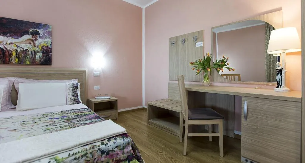 Room, Il Sole, Cagliari