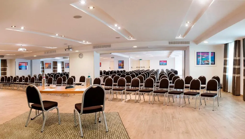 Conferences, Holiday Inn Naples, Naples