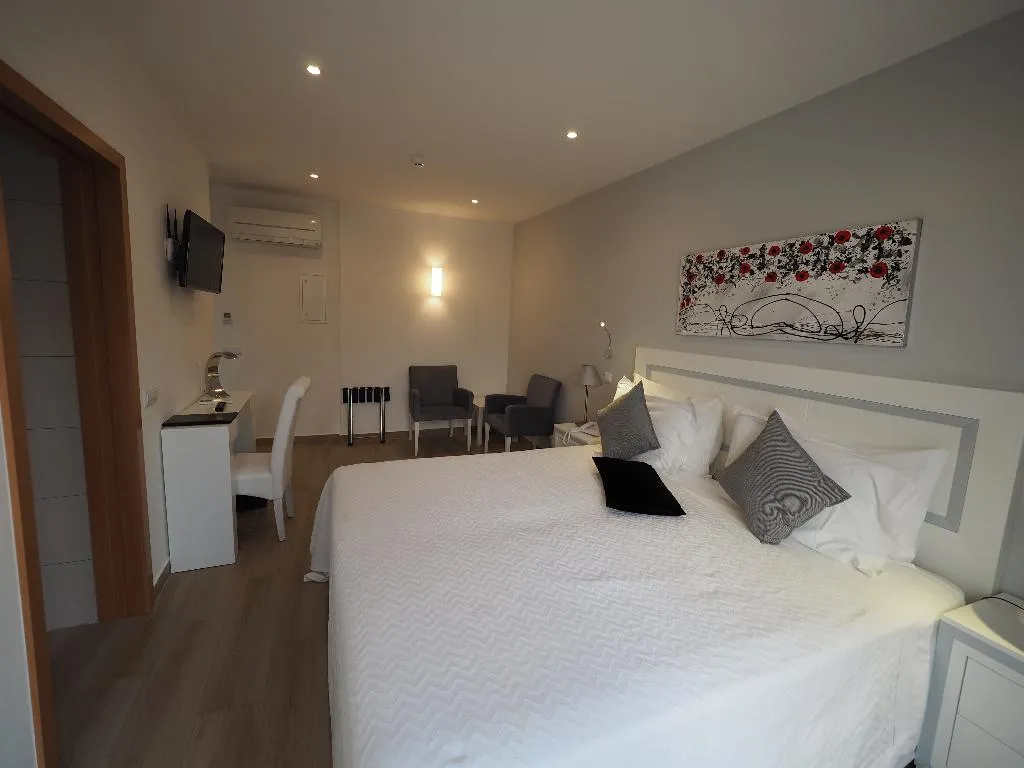 Double or Twin SUPERIOR Room, Solar de Mos, Algarve