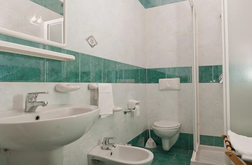 Double or Twin STANDARD Room, Hotel Del Postiglione, Naples