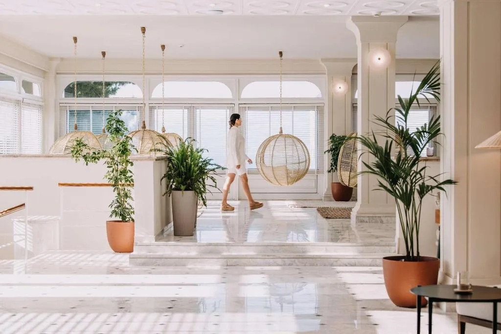 Lobby, Brown Beach Chalkida Resort, Athens