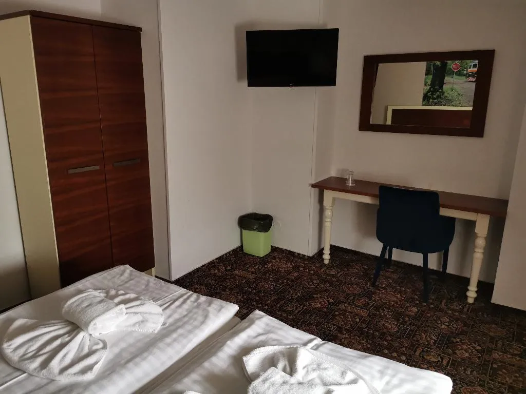Double or Twin STANDARD Room, City Inn, Prague