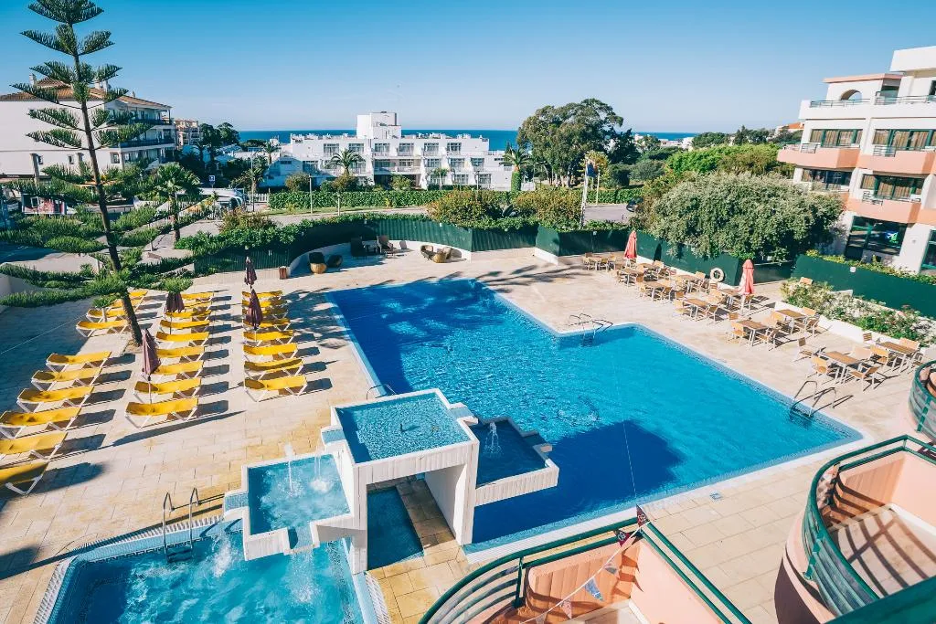 Pool, Grand Muthu Forte da Oura, Algarve