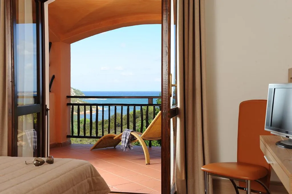 JUNIOR SUITE SEA VIEW Room, Le Ginestre, Olbia