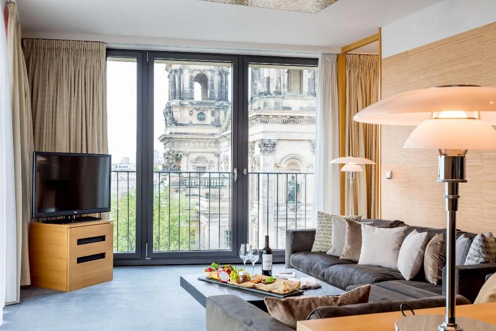 Room, Radisson Collection Hotel, Berlin, Berlin