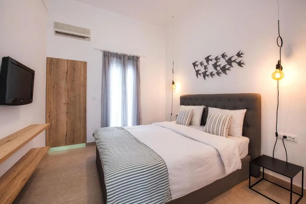 Room, Hotel Eucalyptus, Santorini