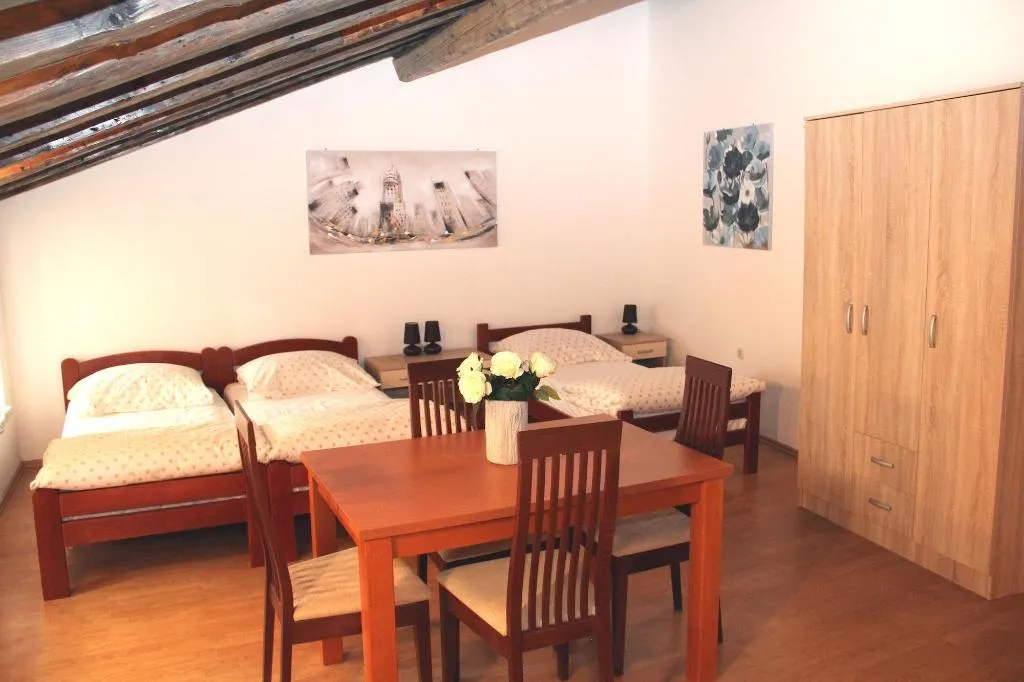 Room, Old Theatre Rooms And Apartments, Split