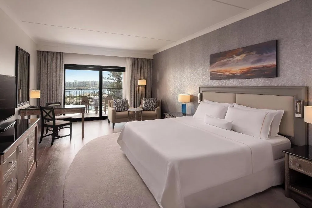 DOUBLE SEA VIEW KING BED Room, Westin Dragonara Resort, Malta