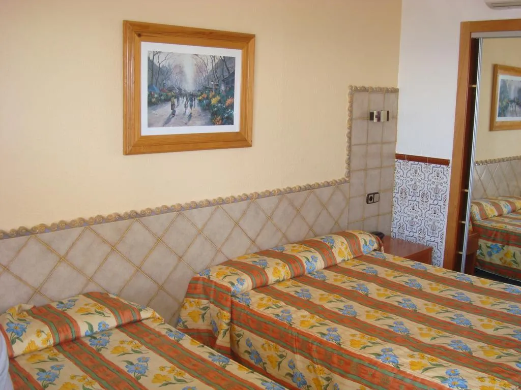 Double or Twin STANDARD Room, Univers, Costa Brava