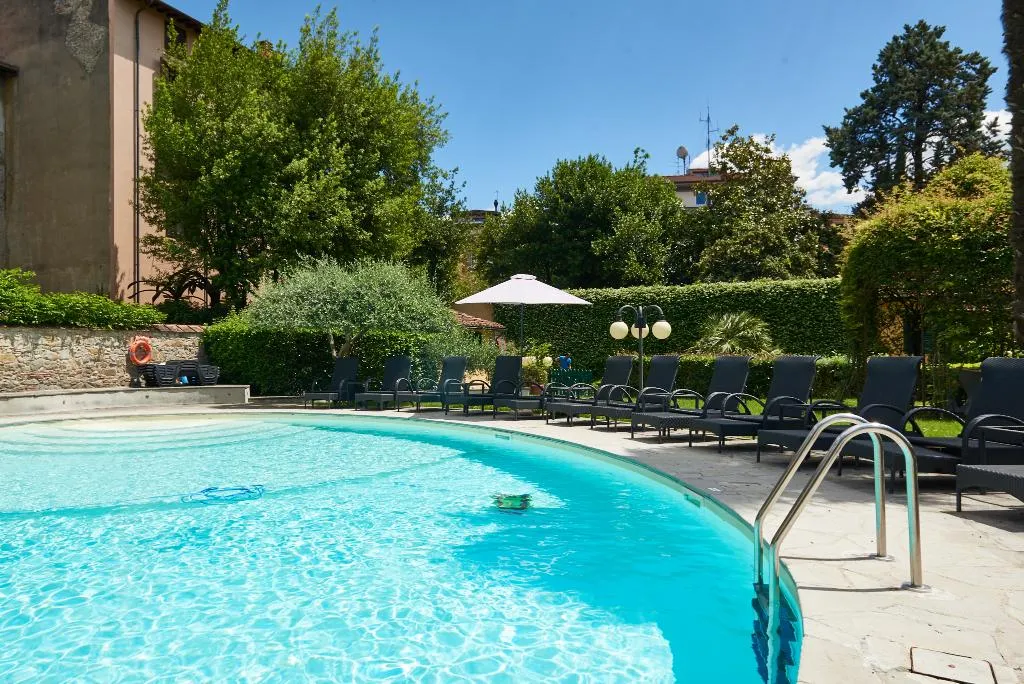 Pool, Villa Royal, Florence