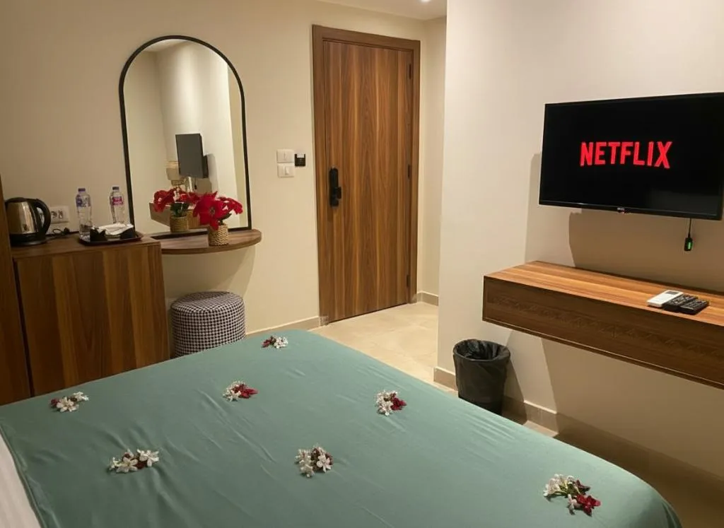 DOUBLE BASIC Room, The Nomad Pyramids Boutique Hotel, Cairo