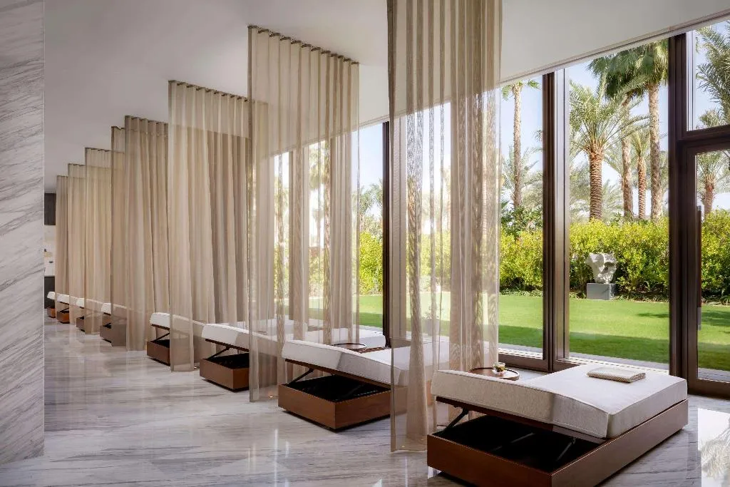 Sports and Entertainment, Atlantis, The Royal, Dubai