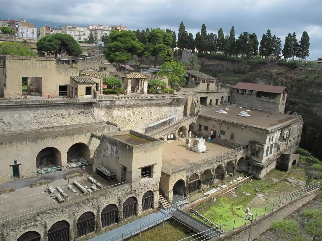 General view, Hotel Forum, Naples