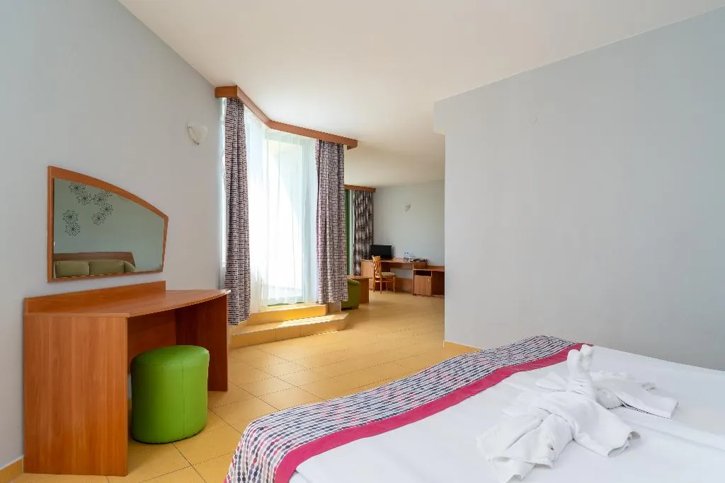 JUNIOR SUITE STANDARD Room, MPM Hotel Kalina Garden, Bourgas