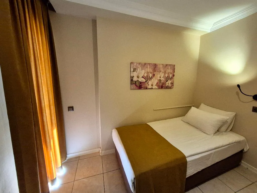 TRIPLE WITH BALCONY Room, Toprak Apart Otel, Antalya