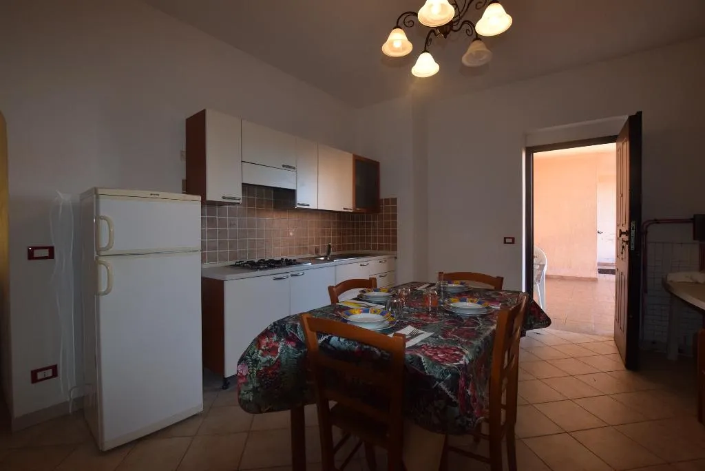 APARTMENT CAPACITY 4 Room, Residenza sul Mare, Cagliari