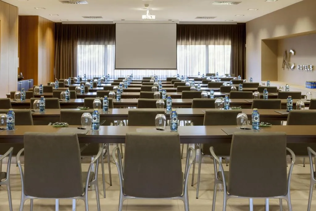 Conferences, AC Gava Mar, Barcelona