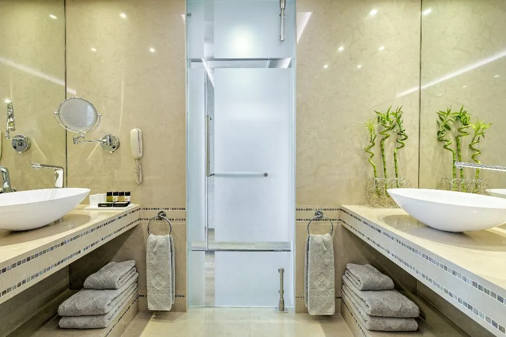 SUITE SEA VIEW CAPACITY 2 Room, Divani Apollon Palace and Thalasso, Athens