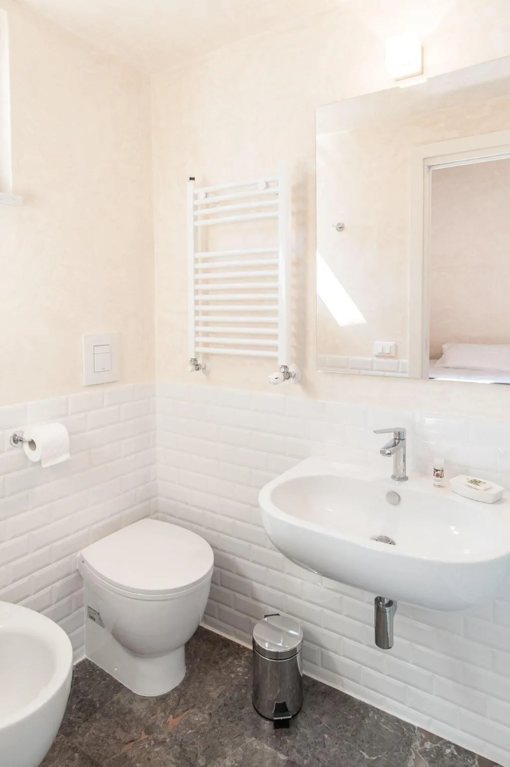 Room, Le Pomelie Bed And Breakfast, Catania