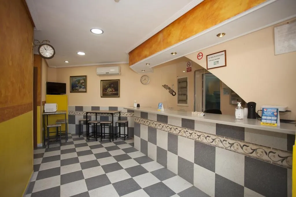 Lobby, Hostal Los Rosales, Madrid