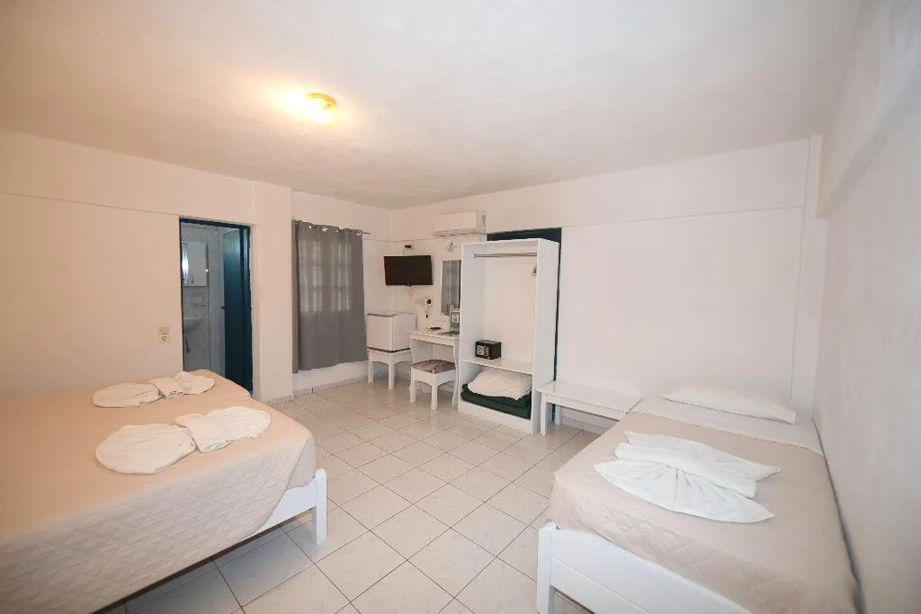 TRIPLE STANDARD Room, Caldera View Resort-Adults only, Santorini