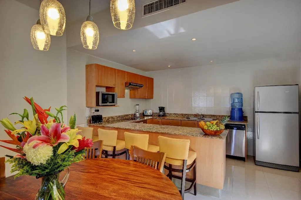 APARTMENT CITY VIEW Room, Riviera Maya Suites, Playa Del Carmen