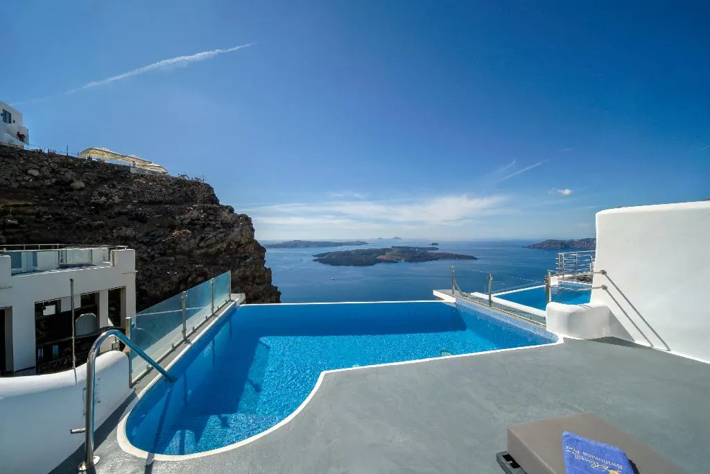 SUITE STANDARD Room, Pegasus Suites & Spa, Santorini