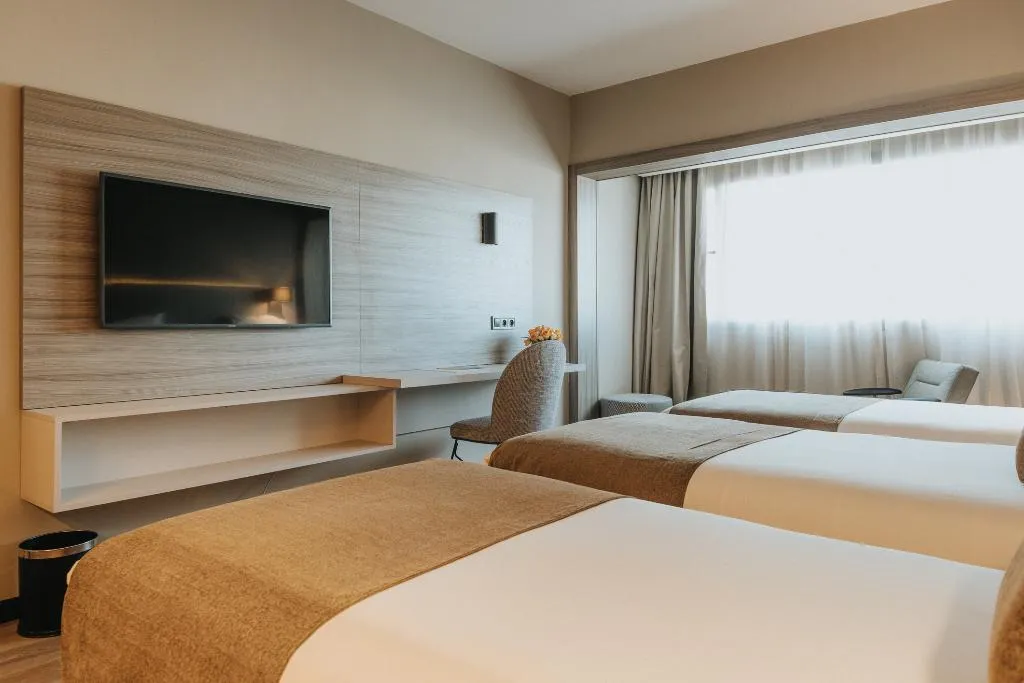 TRIPLE STANDARD Room, Idou Anfa, Casablanca