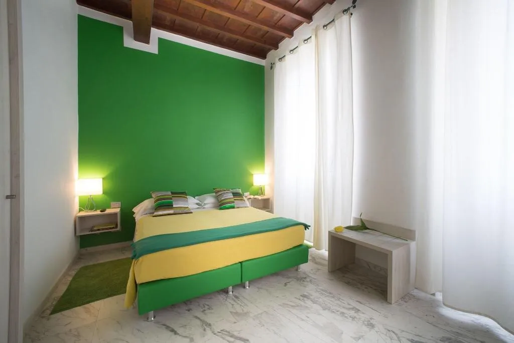 TWIN STANDARD Room, Boston, Florence