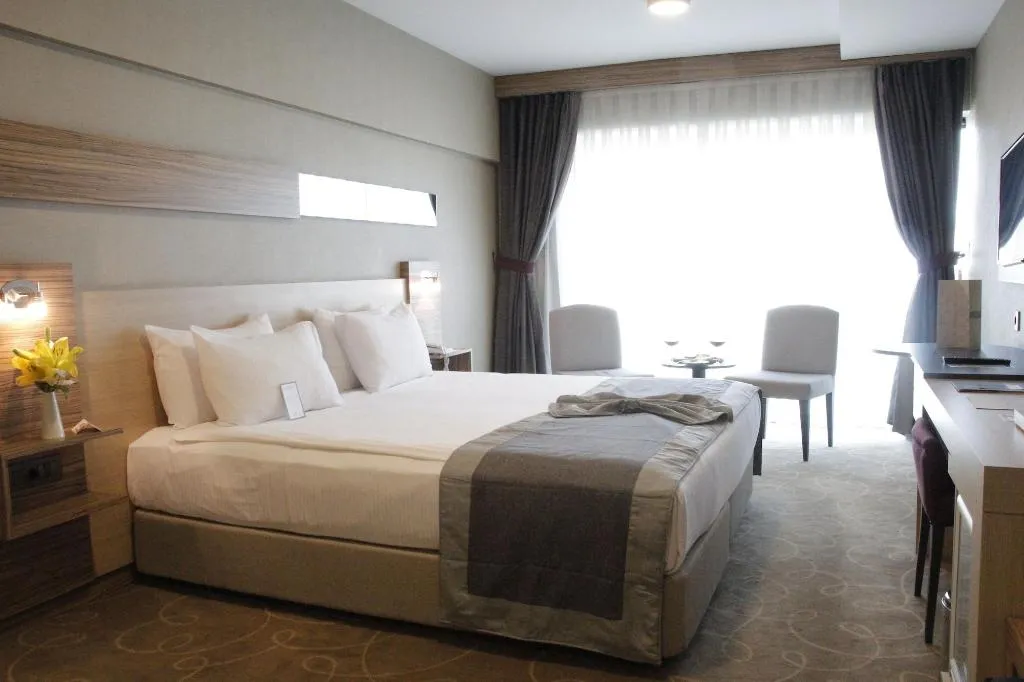DOUBLE STANDARD Room, Greymark Hotel, Izmir