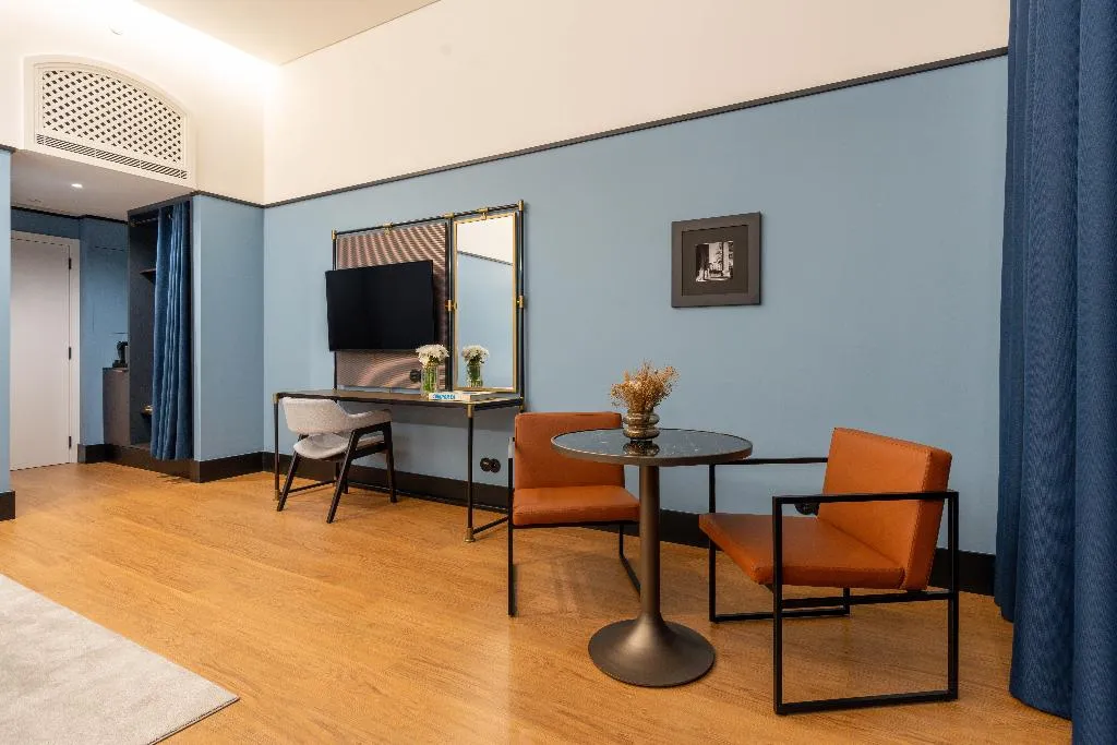 SUITE RIVER VIEW Room, The Editory Riverside Santa Apolonia Hotel, Lisbon