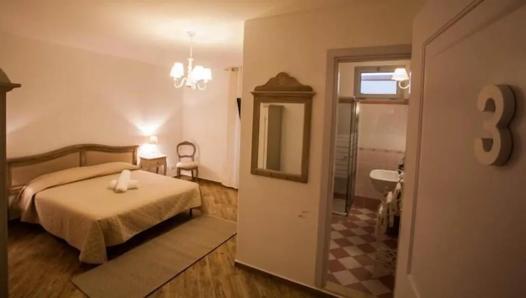 Room, City Garden Guest House, Olbia