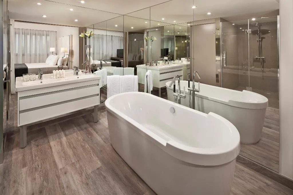 Room, Melia Lebreros, Seville