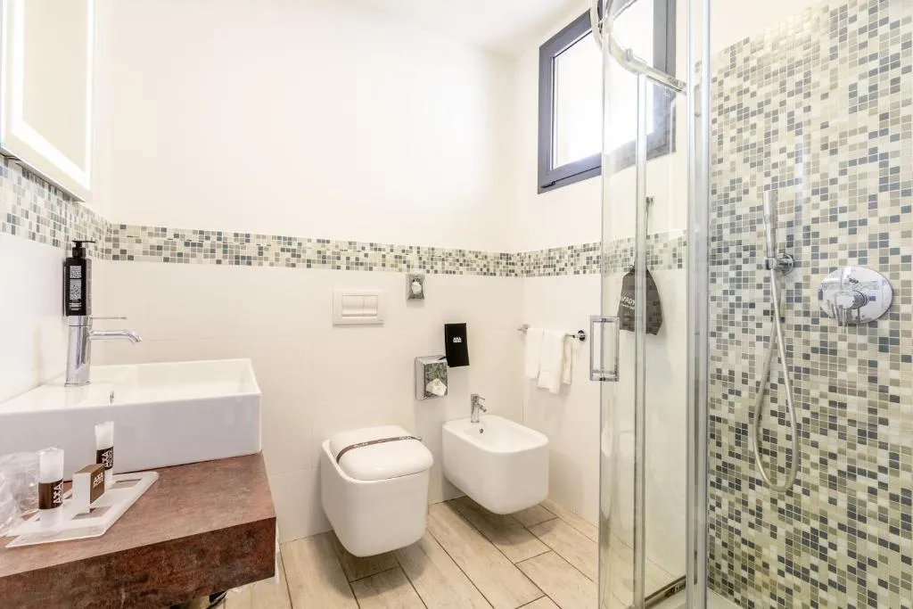 TRIPLE STANDARD Room, Acca Palace, Milan