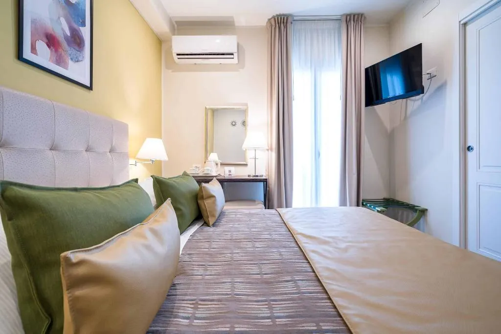 DOUBLE MOUNTAIN VIEW Room, Hotel Rivage Taormina, Taormina