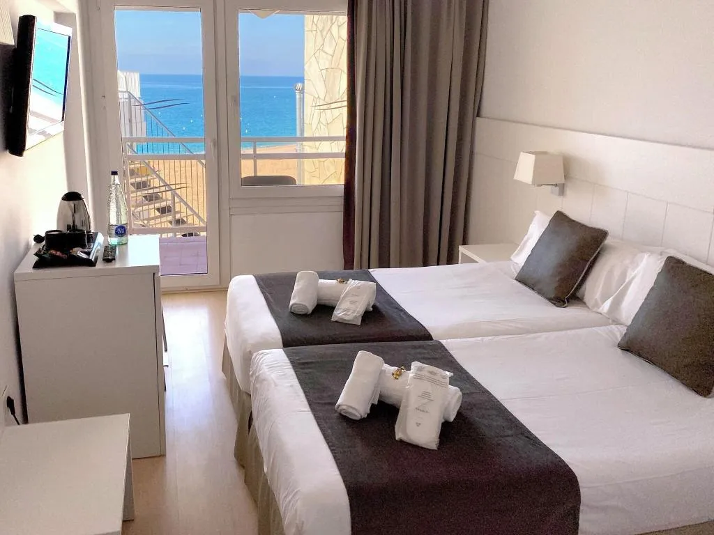 TWIN PARTIAL SEA VIEW Room, Rosamar Maxim, Costa Brava