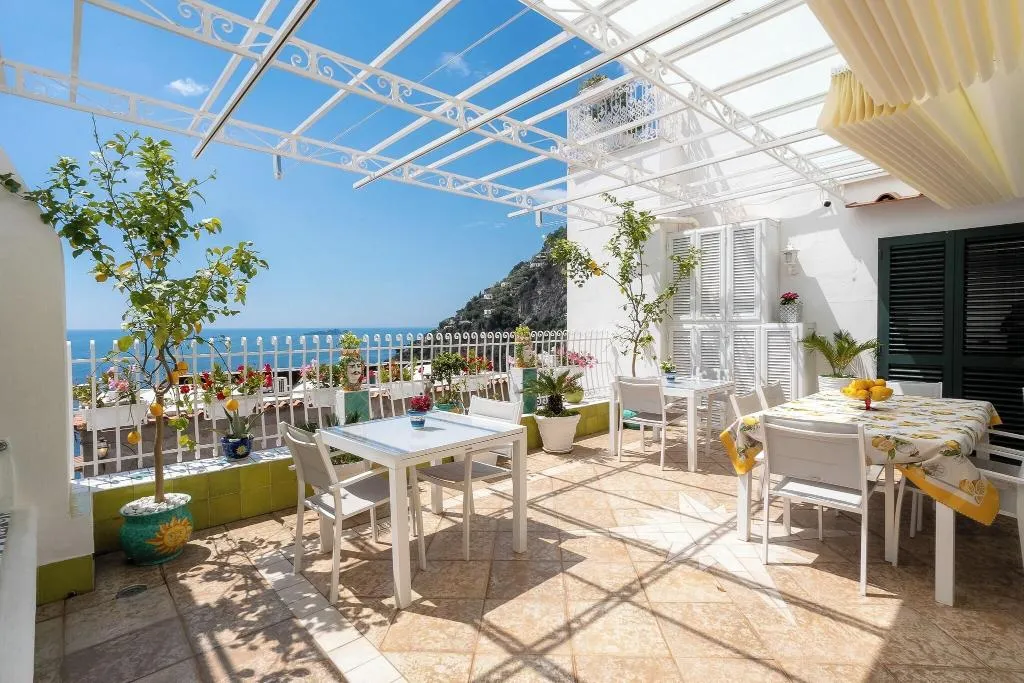 Terrace, B&B Casa Nilde Positano, Naples