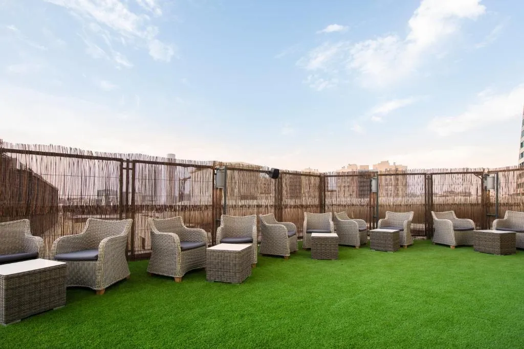 Terrace, Exe Rey Don Jaime, Valencia