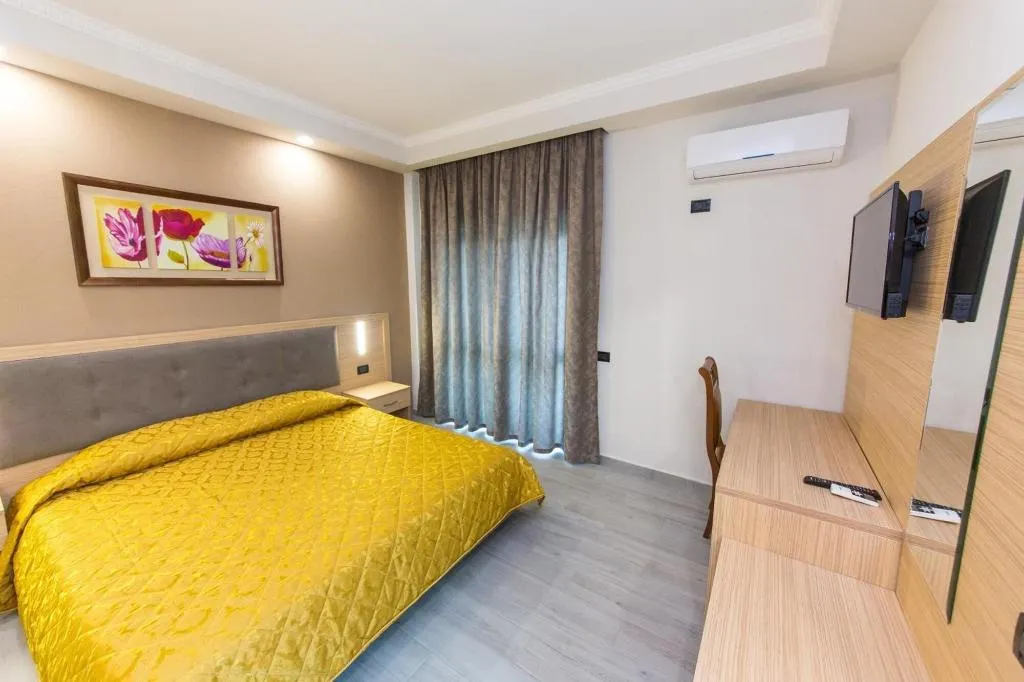 Room, Western Star Hotel, Durres